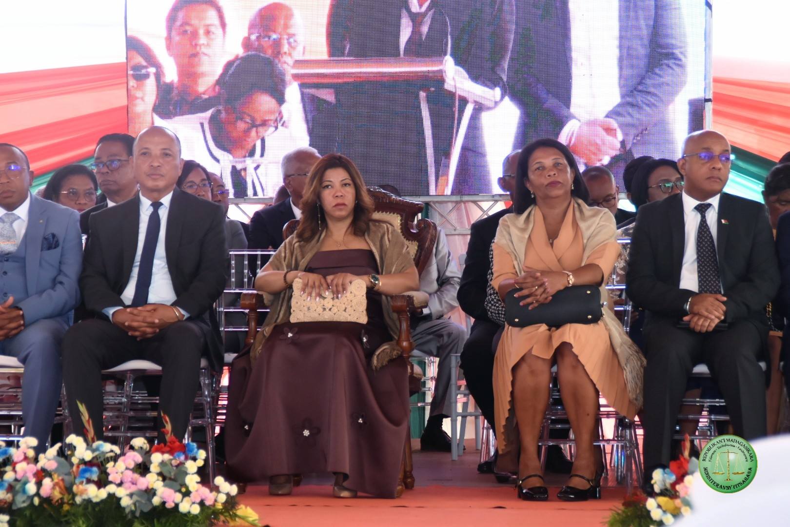 Fitokanana ny Biraon'ny RCS (Rejistry ny Varotra sy ny Orinasa)sy ny kianja fanaovana fanatanhan-tena tao amin'ny Fitsarana Ambaratonga Voalohany Anosy.