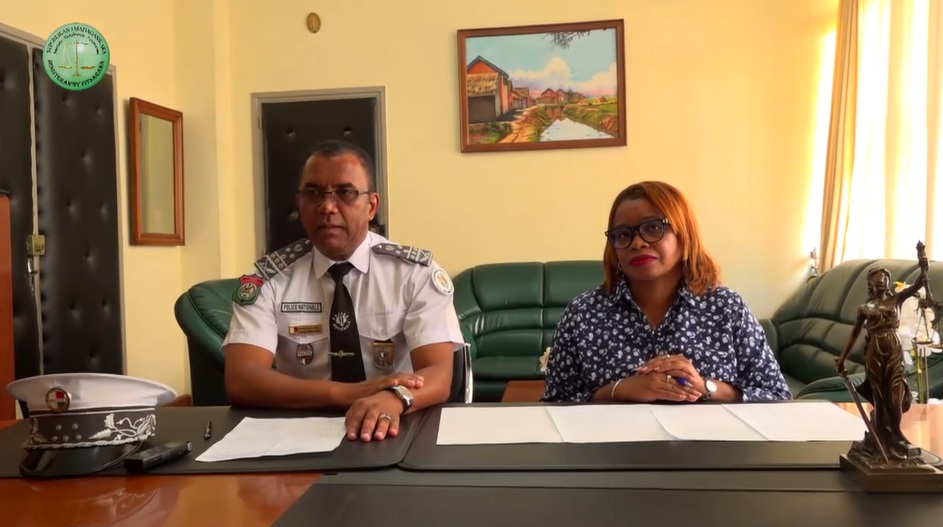 RAHARAHA FITSIRIHANA SY FISAVANA ENTANA HOSOKA TENY BEHORIRIKA.