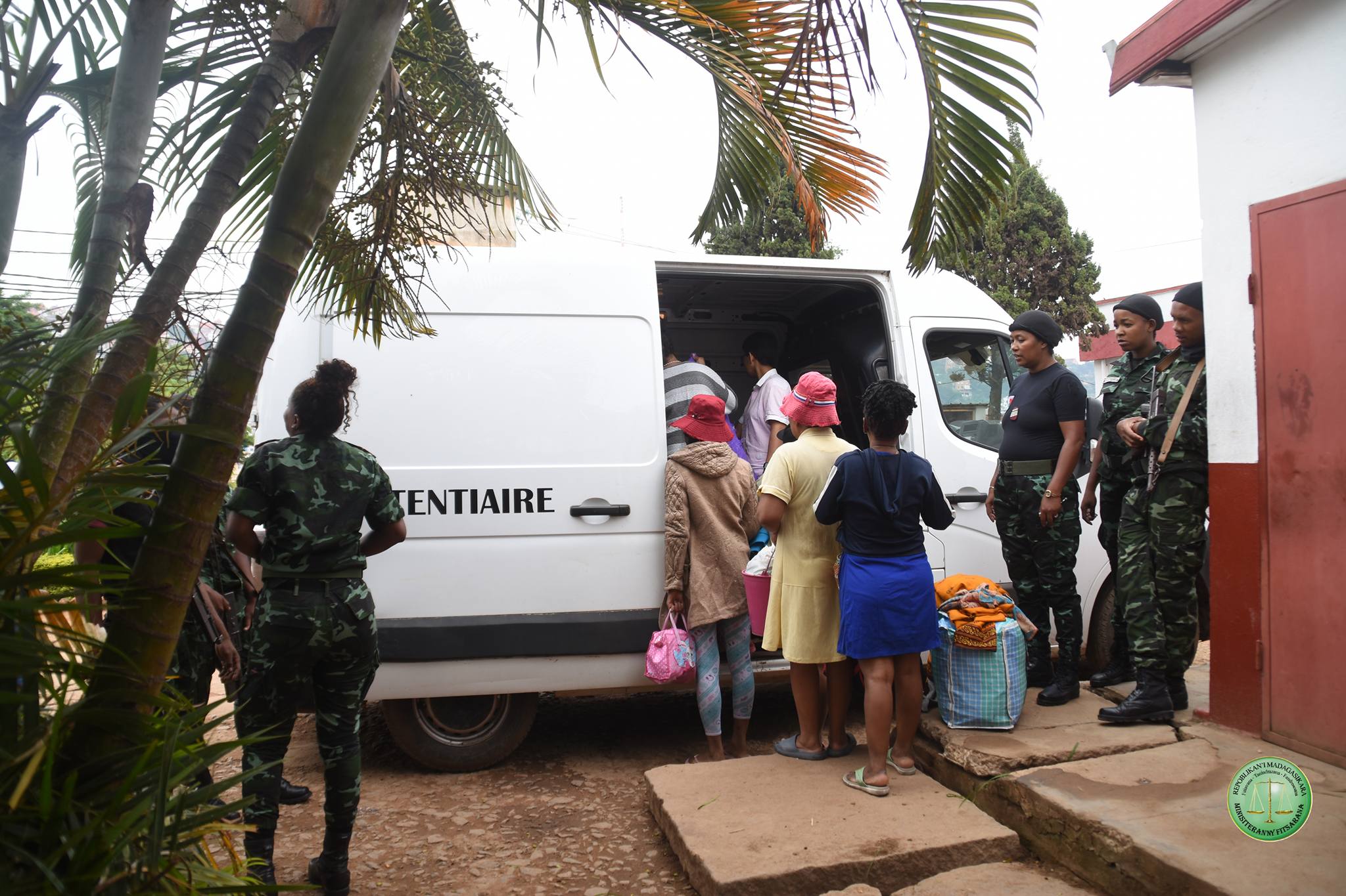 FAMINDRANA VOAFONJA HO ENY AMIN'NY FONJAN'NY MANJAKANDRIANA.